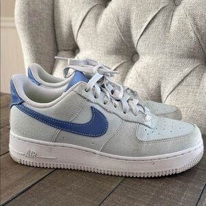 Nike Women's Air Force 1 Low '07 'Blue Tint Polar' Sneakers  Size 7.5